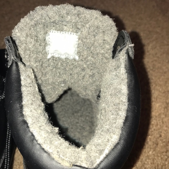 WINTER BOOT - Picture 3 of 3